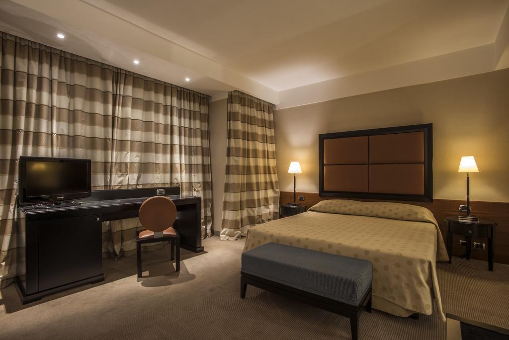Ergife Palace Hotel Ρώμη Εξωτερικό φωτογραφία